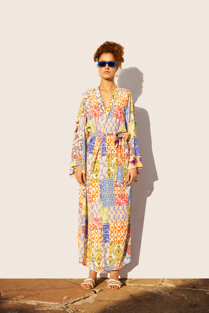 
                  
                    Tiana Kimono
                  
                